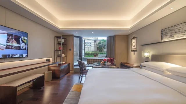 Garden, King Bed، Grand Hyatt Hangzhou 1/3