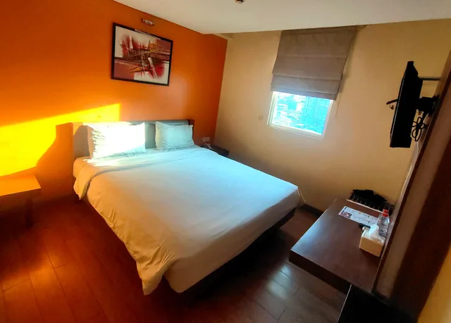 غرفة سوبيريور بسرير كينج، World Hotel Jakarta - Bandengan 1/2