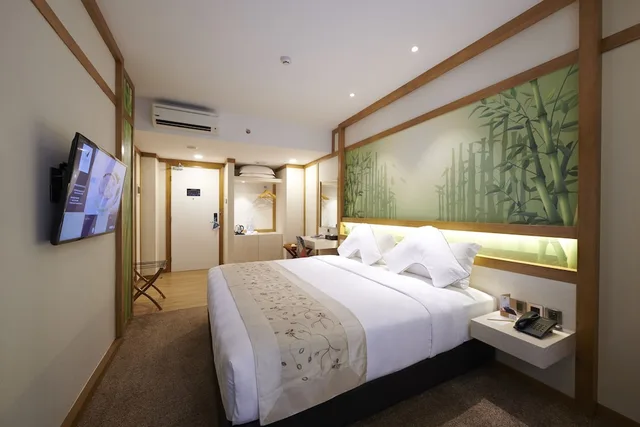 جناح بسرير كينج بجاكوزي، Verse Luxe Hotel Wahid Hasyim 8/10
