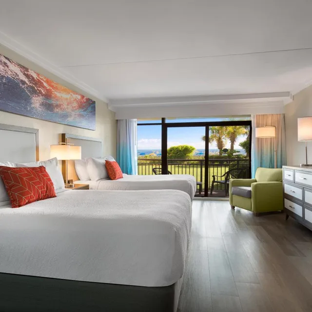 Efficiency, Ocean Front, Grande Cayman Resort 1/6