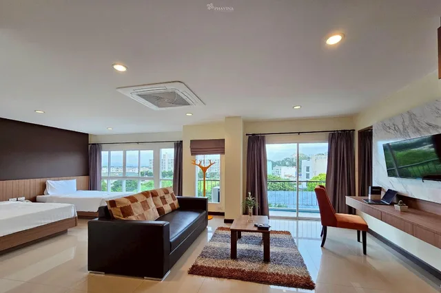 platinum، Phavina Hotel & Grand Boutique Rayong 1/2