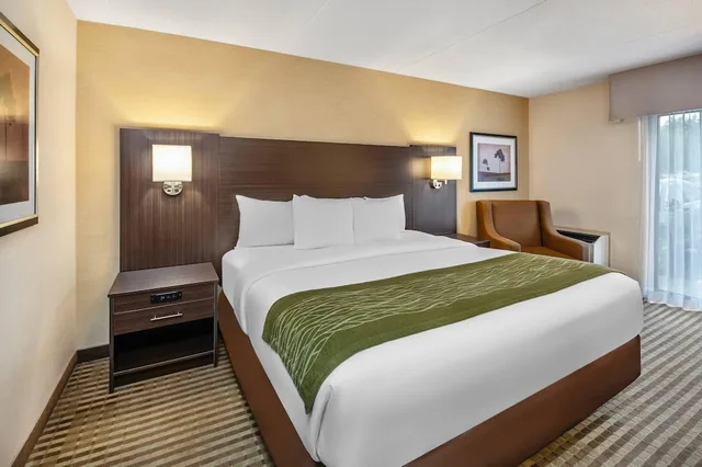 غرفة قياسية بسرير كينج في الطابق الأرضي، Comfort Inn Chatham 5/10