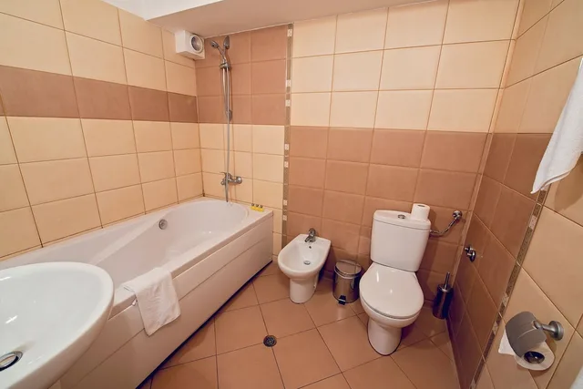 Room, Twin Beds, Gran Ivan 6/6