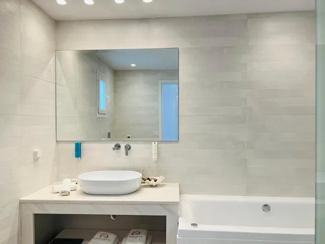 غرفة سوبيريور بسرير مزدوج، Grand Beach 6/7