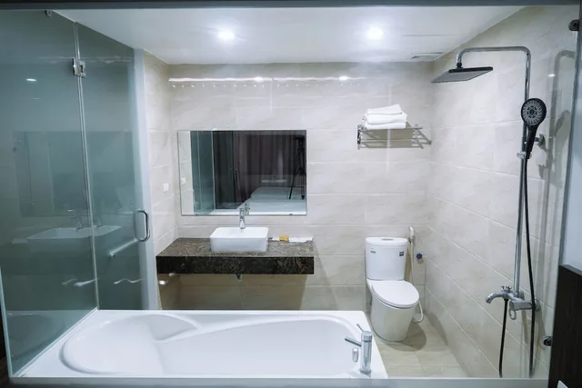 Deluxe, Twin Beds, Granda Suites Hanoi 4/4