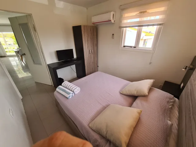 شقة ديلوكس بسرير كوين وسريرين مزدوجين، Bubali Villa And Apartments 9/10