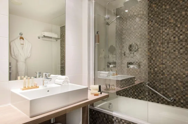 جناح بسرير كينج، Best Western Plus Paris Saclay 3/3