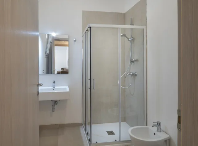جناح جونيور بسرير كوين بشرفة مع أريكة، Salento Residence & Suite 3/3