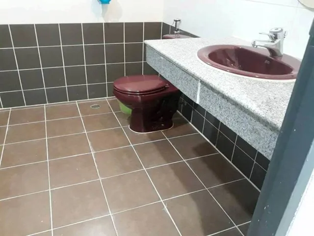 غرفة أساسية بسرير كوين، Number One Guest House 4/4