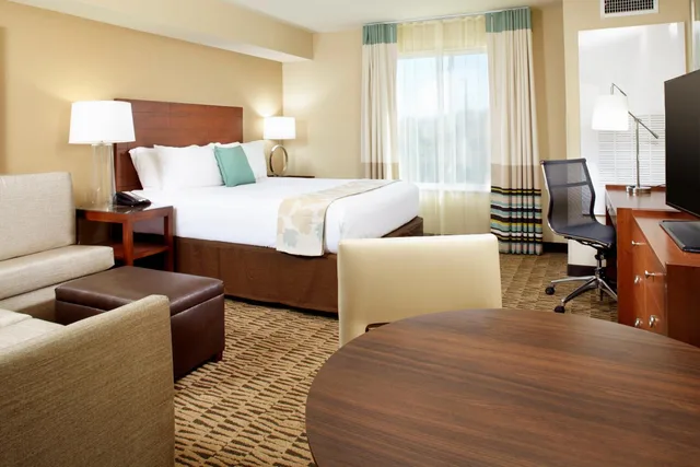 جناح سوبيريور بسرير كوين، Hawthorn Suites By Wyndham Wheeling At the Highlands 3/6