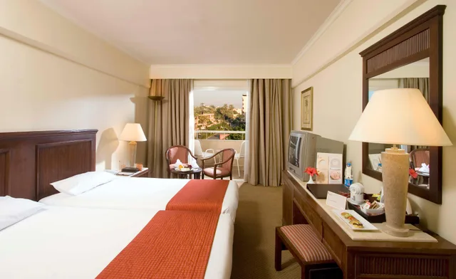 غرفة سوبيريور ثلاثية بسرير مزدوج أو سريرين منفصلين، Iberotel Luxor by JAZ 1/1