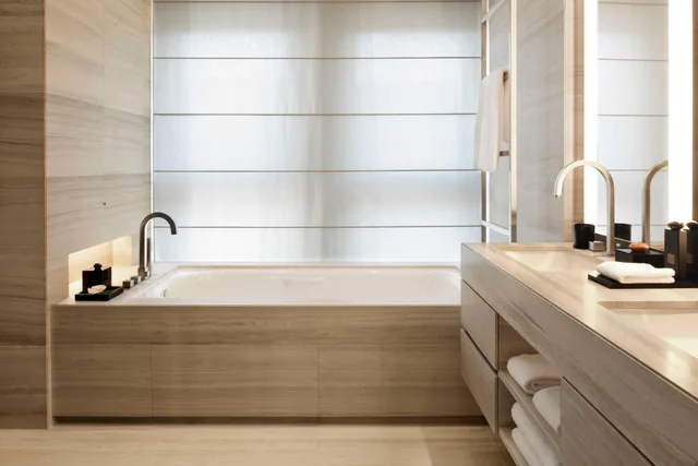 غرفة بريميير بسرير كينج، Armani Hotel Milano 5/6