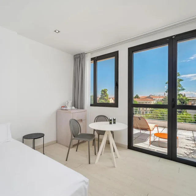 غرفة سوبيريور ثلاثية، B&B HOTEL Padova Methis 2/6