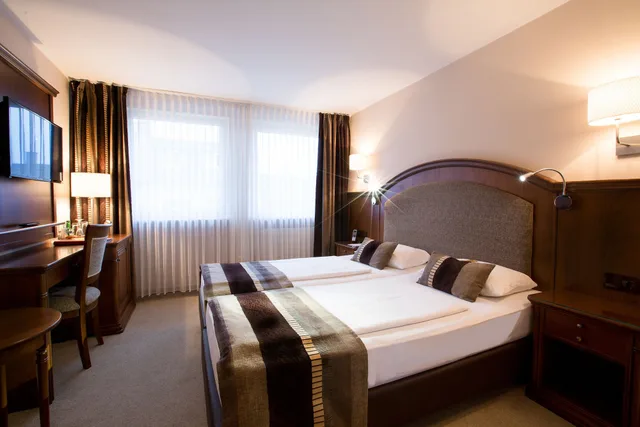 غرفة قياسية بسريرين منفصلين، BURGHOTEL NURNBERG 2/8