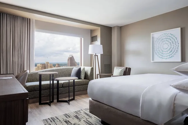 جناح بسرير كينج بغرفة نوم واحدة، San Antonio Marriott Rivercenter on The River Walk 2/4