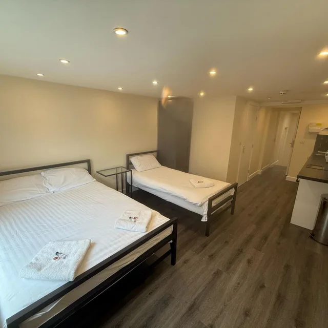 Superior, Studio, Single Bed, Saba Hotel London 2/3