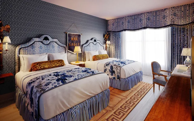 غرفة بسرير كينج، Graduate by Hilton Auburn, AL 1/4
