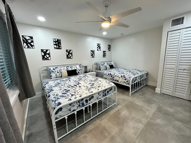 شقة بريميوم بسريرين كوين بغرفتي نوم مع أريكة بمطبخ، The Jasmine Apartments By Lowkl 7/10