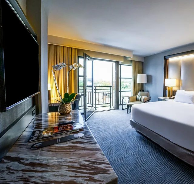غرفة تنفيذية بسرير مزدوج، InterContinental Washington D.C. - The Wharf, an IHG Hotel 1/2