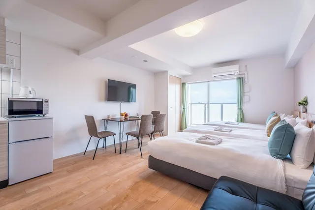 غرفة عائلية بثلاثة أسرّة مع أريكة في طابق مرتفع، Eslead Hotel Namba South I 7/10