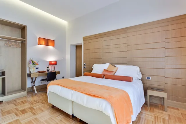 غرفة ديلوكس بسريرين منفصلين بإطلالة على المدينة، Solo Experience Hotel 7/10