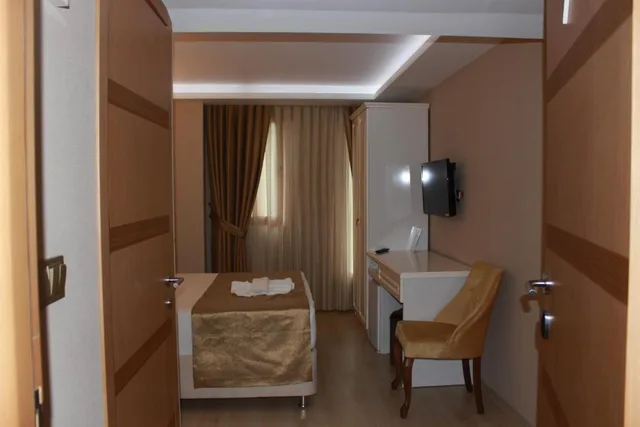 غرفة ديلوكس بسرير مزدوج بإطلالة جزئية على البحر، Feza Otel 8/8