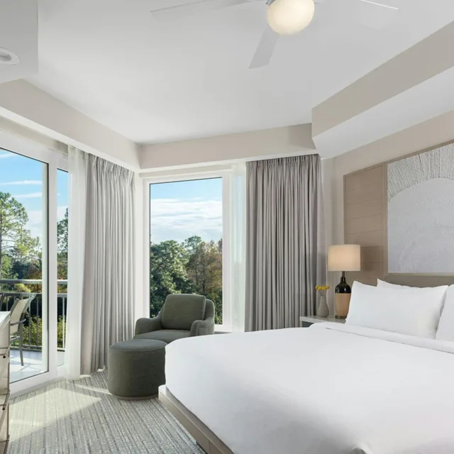 فيلا بشرفة بغرفتي نوم بحوض جاكوزي لذوي الإعاقة، Marriott Royal Palms Resort 1/10