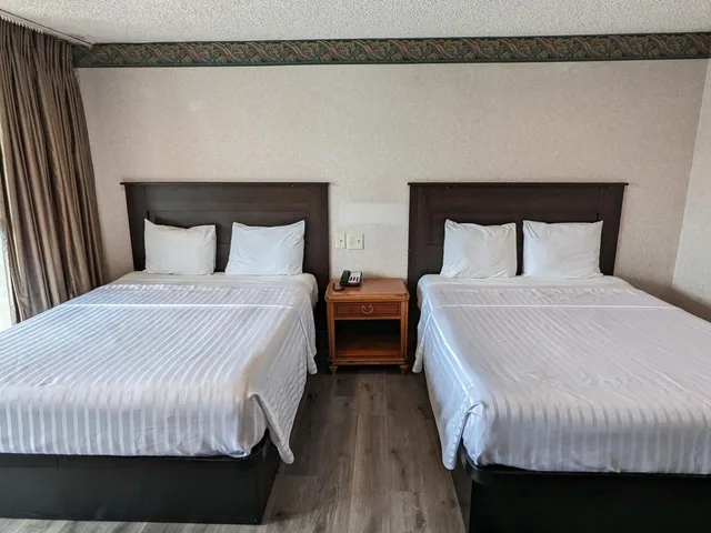 غرفة داخلية بسريرين كوين، Valley Inn 2/9