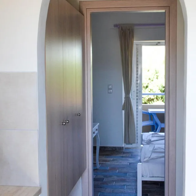 1 Bedroom, Apartment, Sevi Apartments 5/10