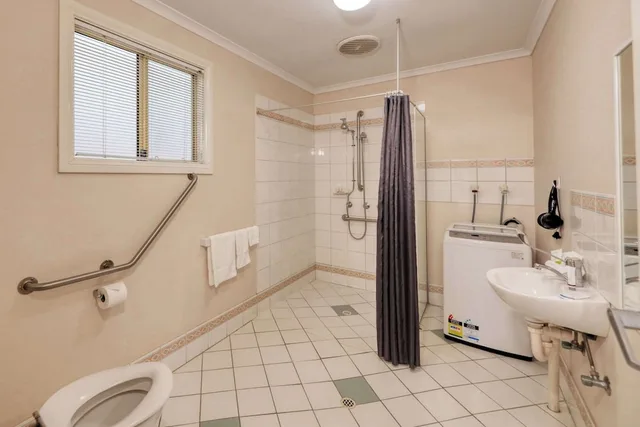 جناح بسرير كوين وسريرين فرديين، Comfort Inn Crystal, NSW 3/3