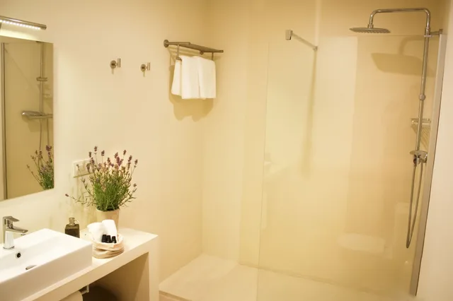 غرفة ديلوكس بسرير كوين بإطلالة على الحديقة، Casa Calella B and B 1/1
