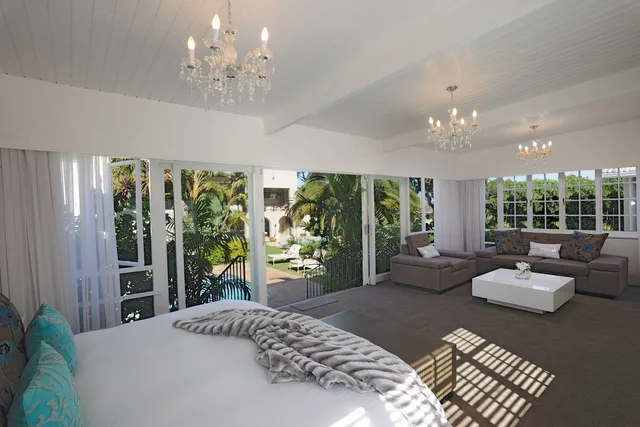 فيلا قياسية بسريرين مزدوجين، The Clarendon - Fresnaye 2/3