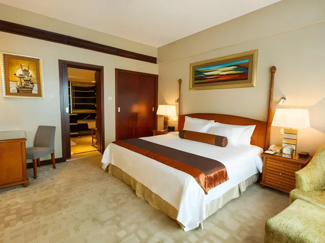 جناح تنفيذي بغرفتين بمنطقة جلوس، GRAND INTERNATIONAL HOTEL 1/1