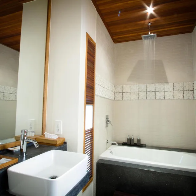 Deluxe, Double Bed, Garden View, Villa Villa Pattaya 3/4