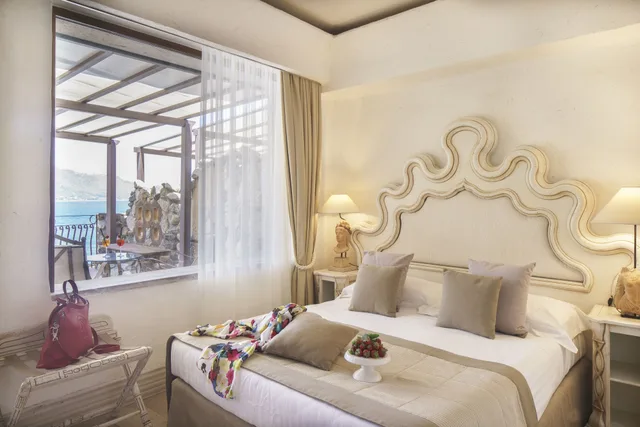غرفة سوبيريور بسرير كوين بإطلالة على البحر، Atlantis Bay VRetreats 3/10