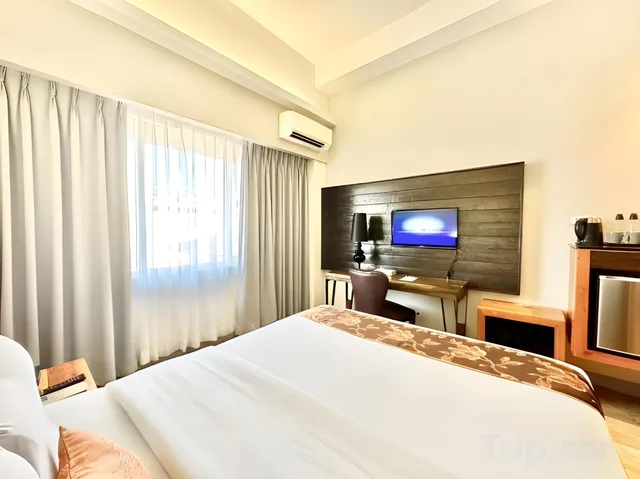 غرفة بزنس، Cuarto Hotel 1/2