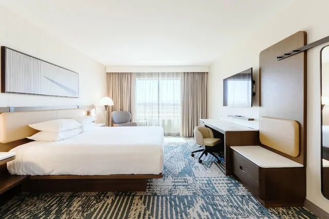 غرفة بسرير كينج لذوي الإعاقة، Radisson Hotel Santa Maria 3/6