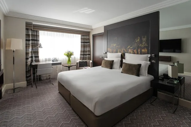 غرفة ديلوكس بسرير كينج، The Lowndes London – A Jumeirah Partner Hotel 3/10