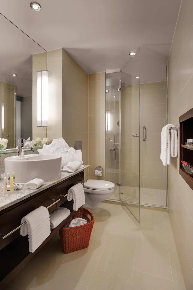 استوديو بسرير كوين بإطلالة على الفناء بشرفة مع أريكة، Residence Inn By Marriott Munich City East 5/6