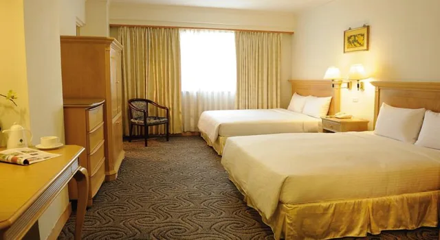 غرفة ديلوكس رباعية، Cambridge Tainan 1/1