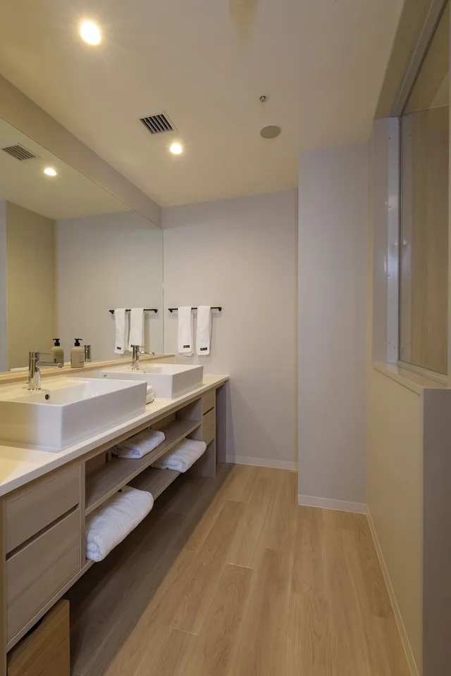 Deluxe, Triple, Twin Beds, ReLabo Medical Spa & Stay 3/3
