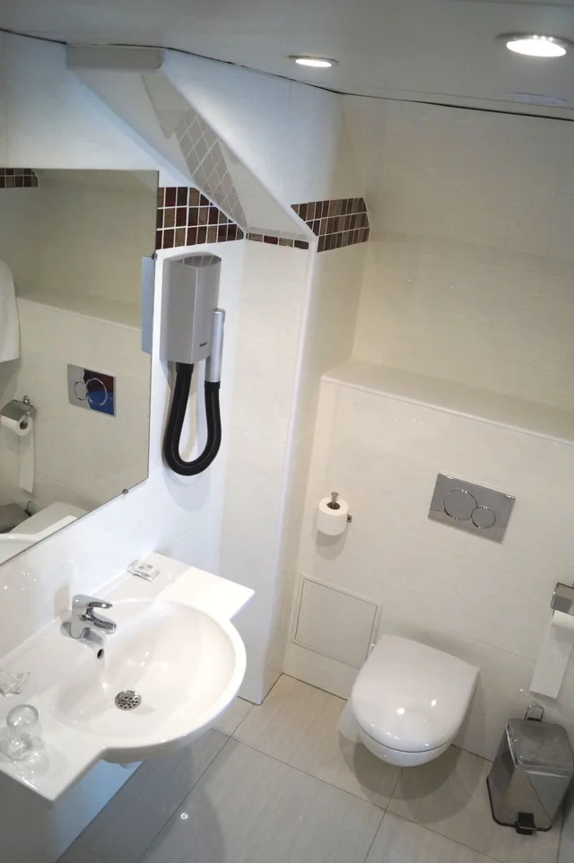 غرفة ثلاثية بسرير مزدوج وسرير فردي، Hotel Havane Opera 6/10