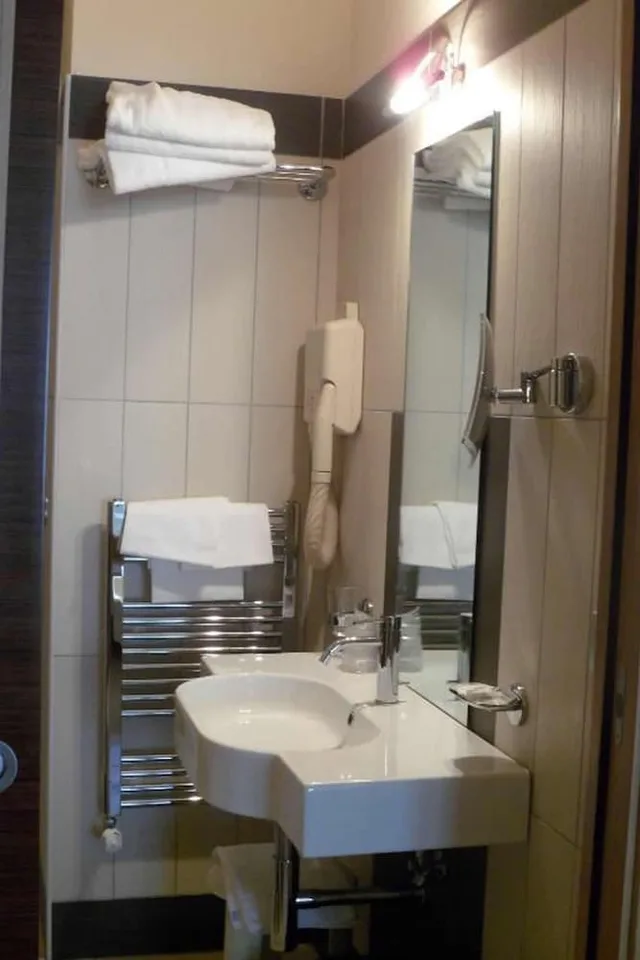 Family, Double Bed, Castell, Sea View، HOTEL EDEN 2/2