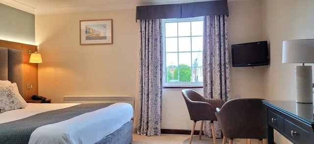 غرفة بسريرين منفصلين وسرير كينج، The Old Rectory Hotel 4/5