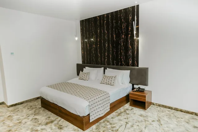 Economy, Twin Beds, Kutaisi Inn 1/4