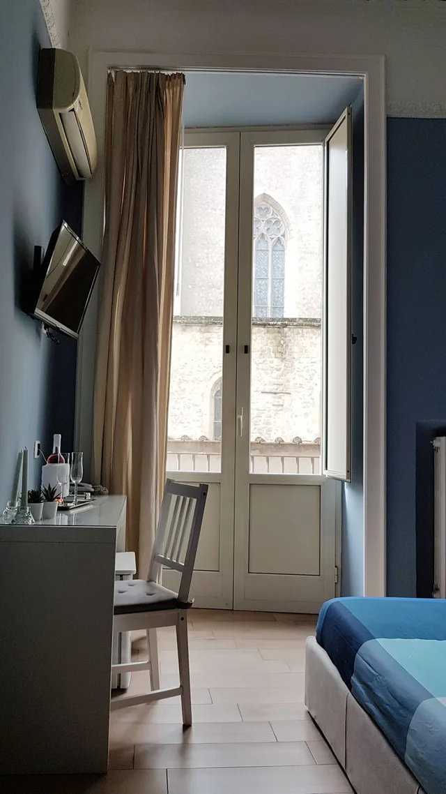 غرفة كومفورت بسرير كوين، Hotel Meuble Santa Chiara Suite 4/10