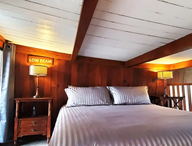 Suite, King Bed, Ocean View, Sofa, Hotel Moloka I 1/1