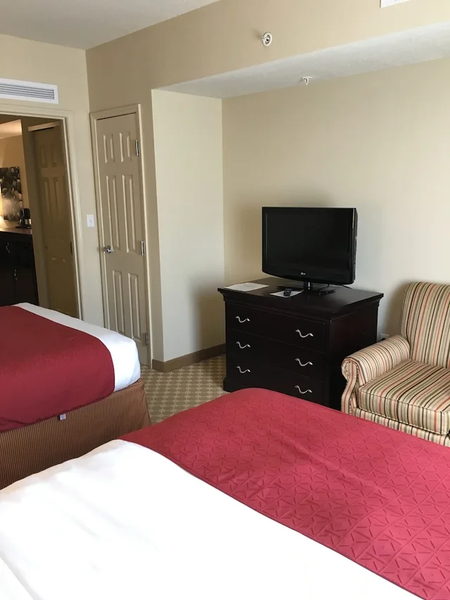1 Bedroom, Suite, 2 Queen Beds, Sofa, Country Inn & Suites by Radisson, Port Orange-Daytona, FL 3/6