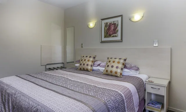 جناح بغرفة نوم واحدة، 166 Majestic Court Motel 2/2
