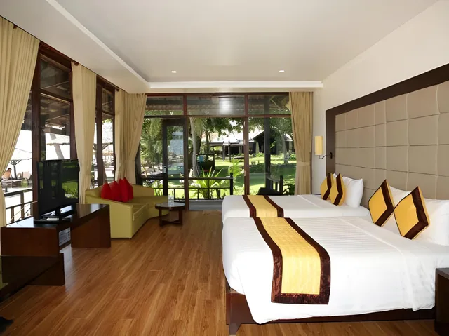 Premier, Arcadia Phu Quoc Resort 1/2
